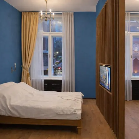 Antique Ferhadija Tanjin Apartment