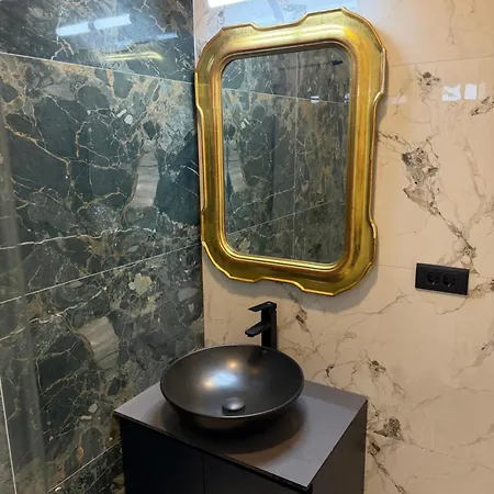 Apartment Antique Ferhadija Tanjin Sarajevo
