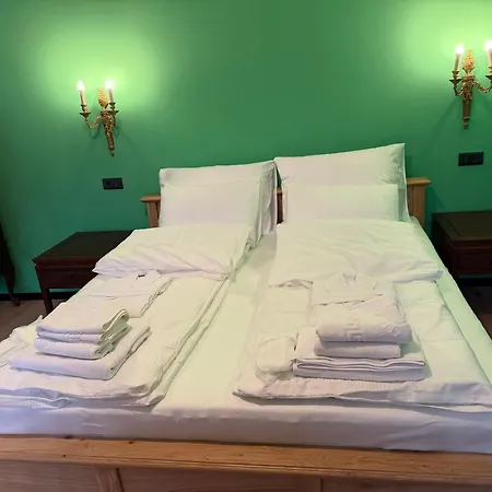 Antique Ferhadija Tanjin Sarajevo